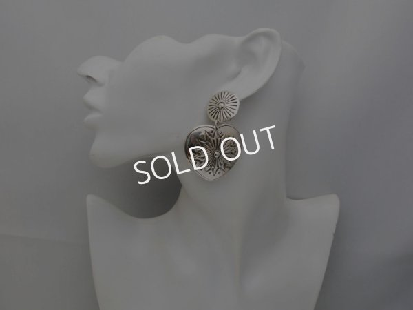 画像4: ナバホ　スタンプワーク　ハートピアス (4)