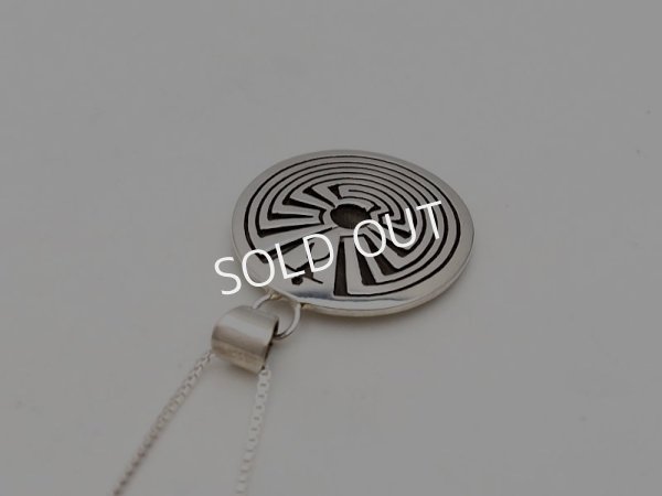 画像3: Calvin Peterson マン・イン・ザ・メーズ　ペンダントトップ (3)