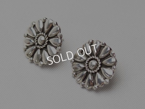 画像2: ナバホ　 Melvin Francisシルバークラスターピアス (2)